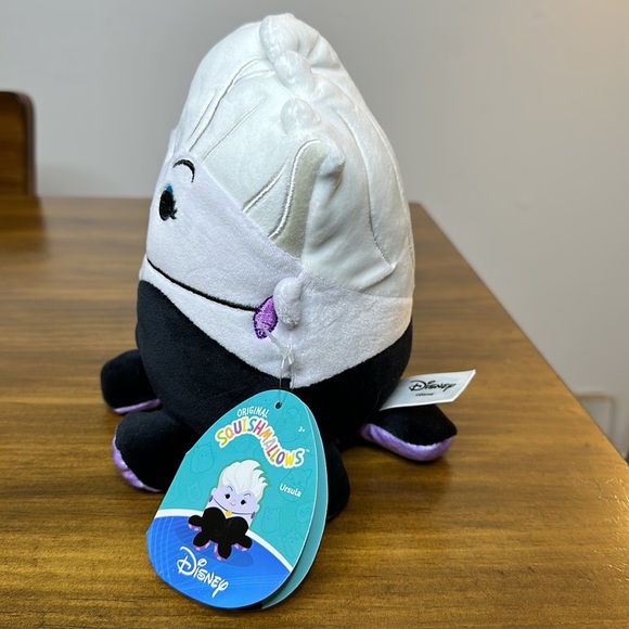 LAST ONE! Ursula Squishmallow Disney Villains 7.5” NWT - Picture 3 of 6